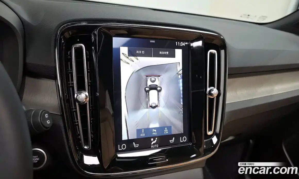 Volvo XC40 2020 2.0 автомат (гидро), фото 14
