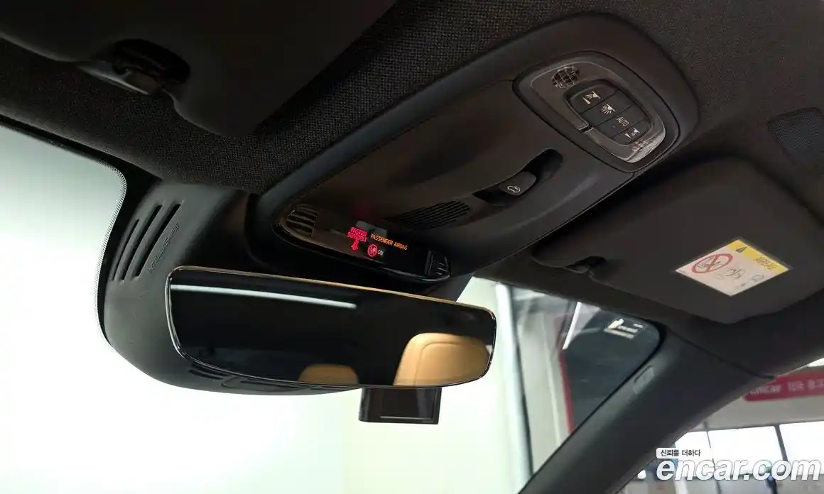 Volvo XC40 2020 2.0 автомат (гидро), фото 18