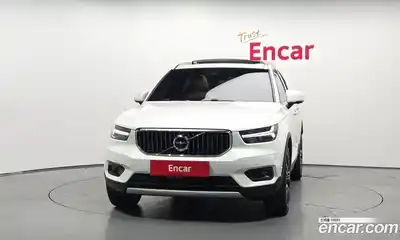 Volvo XC40 2020 2.0 автомат (гидро), миниатюра 3