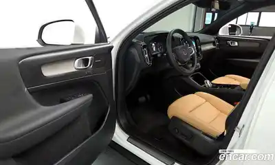 Volvo XC40 2020 2.0 автомат (гидро), миниатюра 10