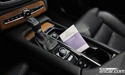 Volvo XC90 2019 2.0 автомат (гидро), миниатюра 12