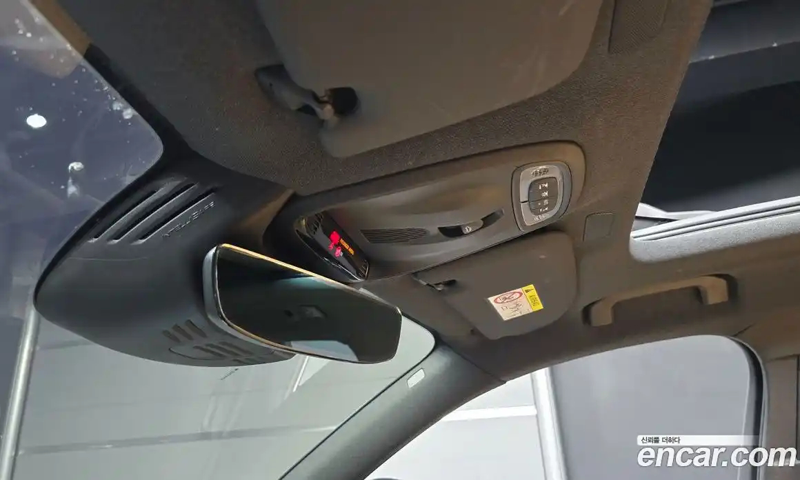 Volvo XC40 2022 2.0 автомат (гидро), фото 24