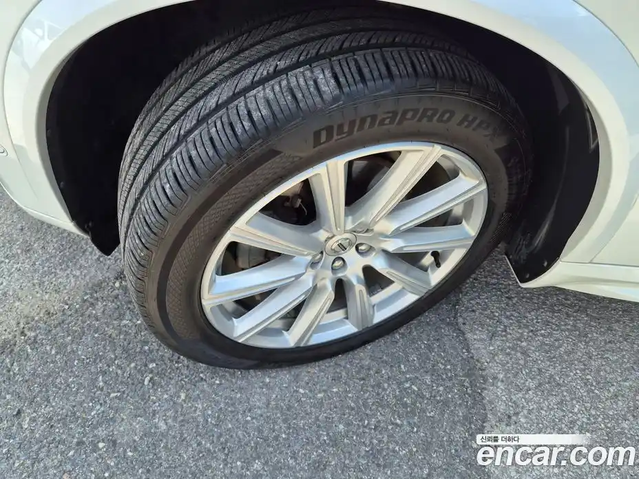 Volvo XC90 2019 2.0 автомат (гидро), фото 7