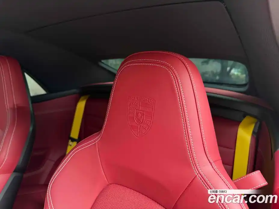 Porsche 911 2023 3.0 автомат (гидро), фото 12