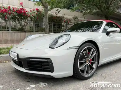 Porsche 911 2023 3.0 автомат (гидро), миниатюра 3