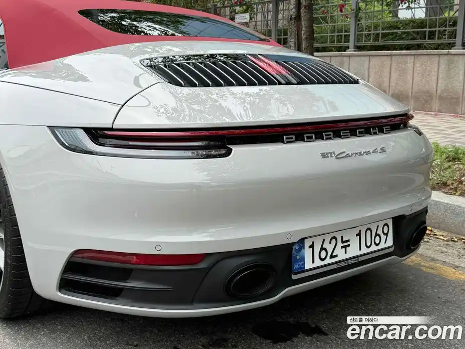 Porsche 911 2023 3.0 автомат (гидро), фото 8