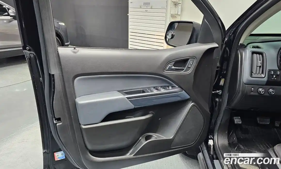 Chevrolet Colorado 2020 3.6 автомат (гидро), фото 13