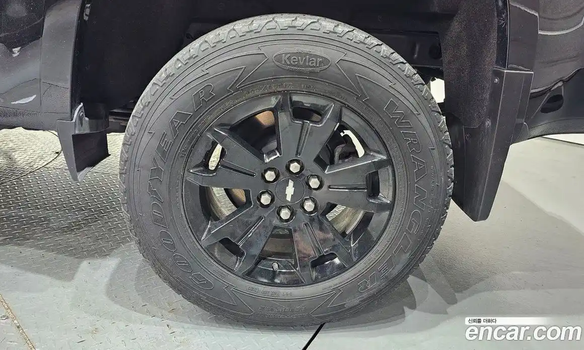 Chevrolet Colorado 2020 3.6 автомат (гидро), фото 4