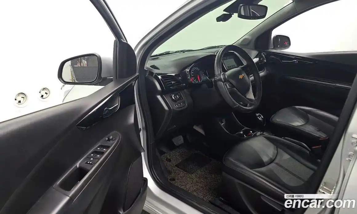 Chevrolet Spark 2016 1.0 автомат (гидро), фото 11