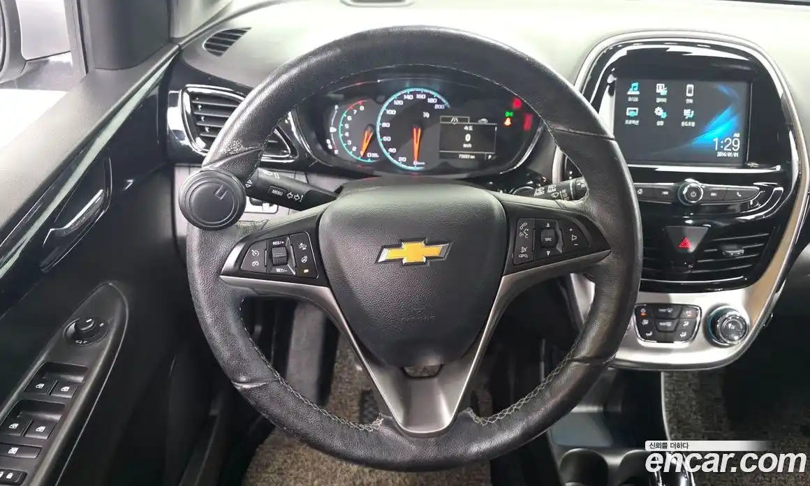 Chevrolet Spark 2016 1.0 автомат (гидро), фото 13