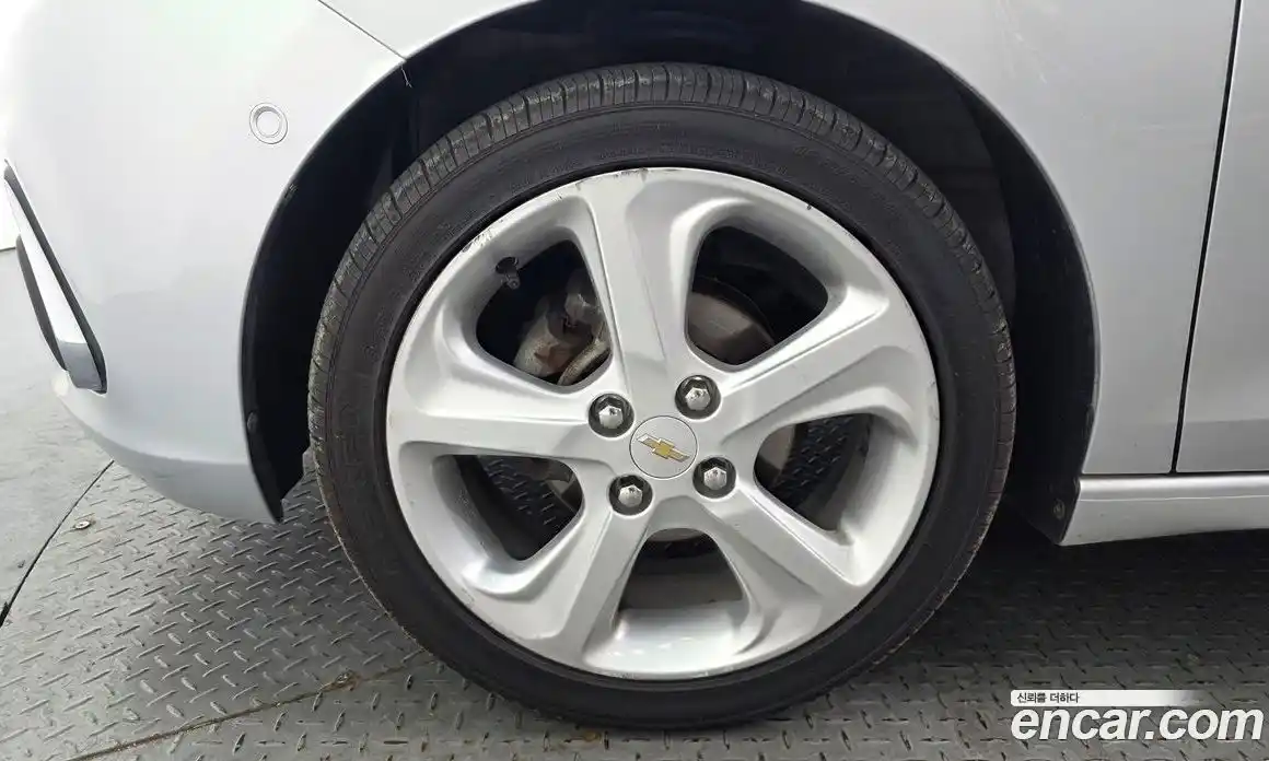 Chevrolet Spark 2016 1.0 автомат (гидро), фото 5