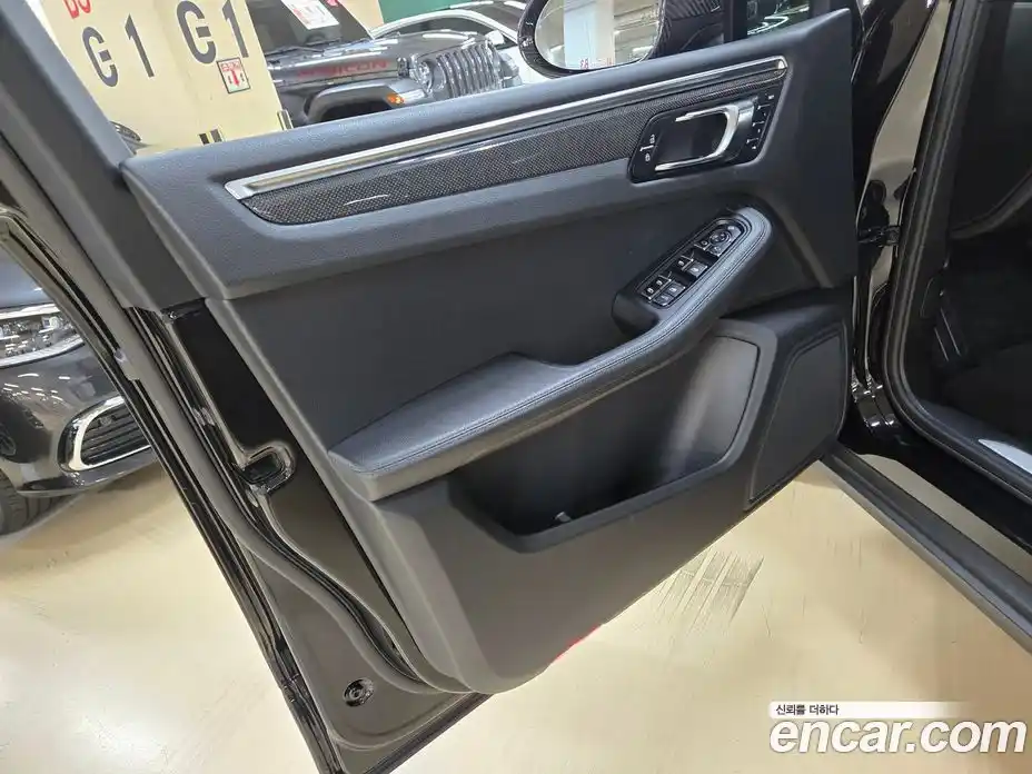 Porsche Macan 2019 2.0 автомат (гидро), фото 15