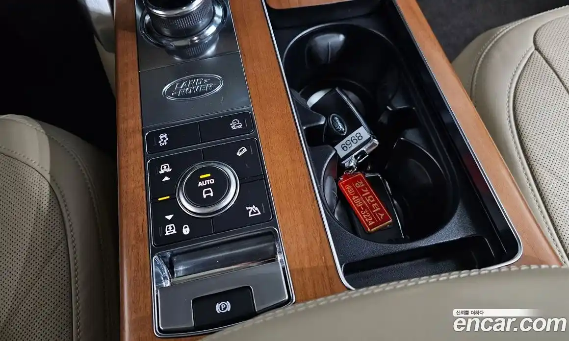 Land Rover Range Rover 2019 5.0 автомат (гидро), фото 28