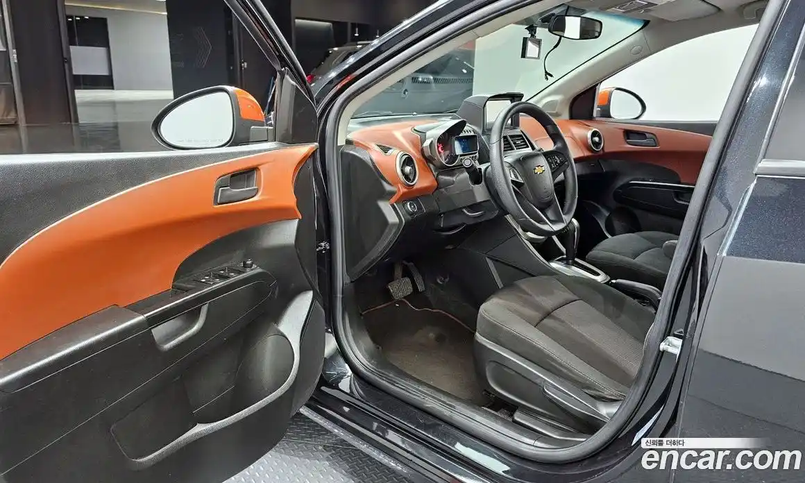 Chevrolet Aveo 2013 1.6 автомат (гидро), фото 13
