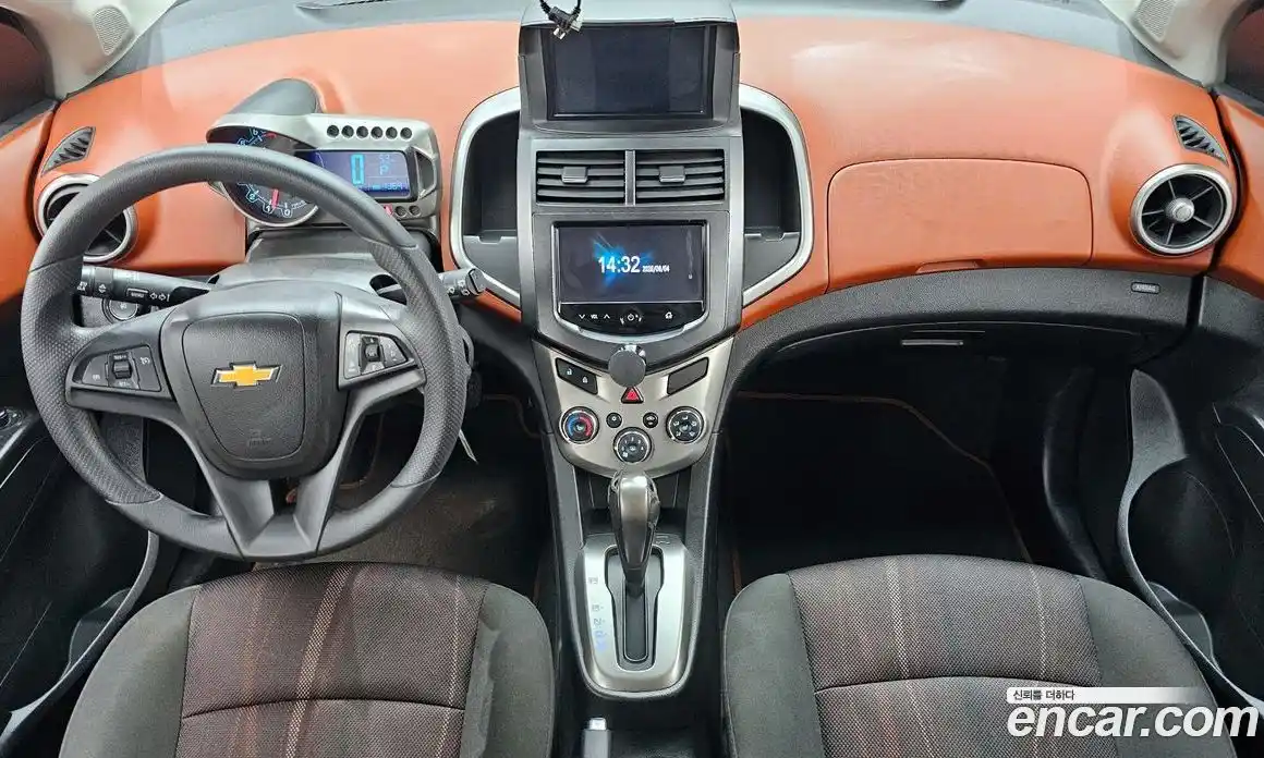 Chevrolet Aveo 2013 1.6 автомат (гидро), фото 10