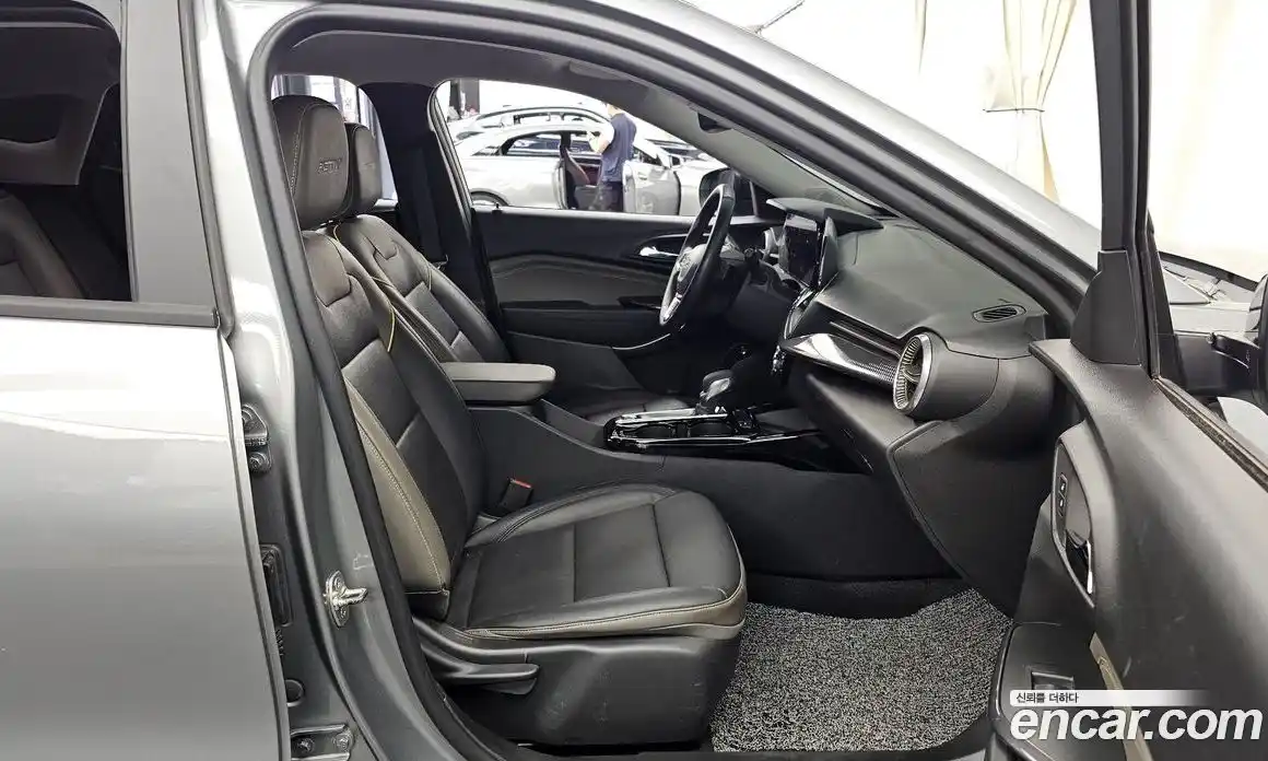 Chevrolet Trax 2023 1.2 автомат (гидро), фото 11