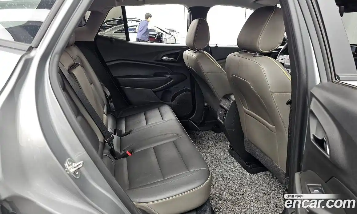Chevrolet Trax 2023 1.2 автомат (гидро), фото 12