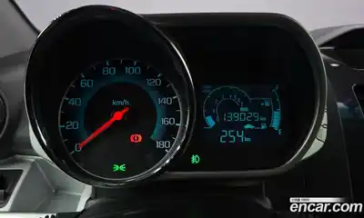 Chevrolet Spark 2015 1.0 механика, миниатюра 11