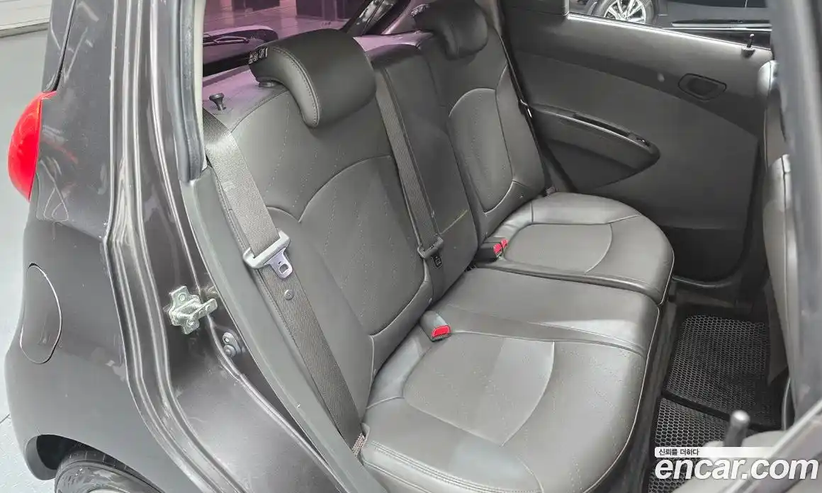 Chevrolet Spark 2015 1.0 механика, фото 18