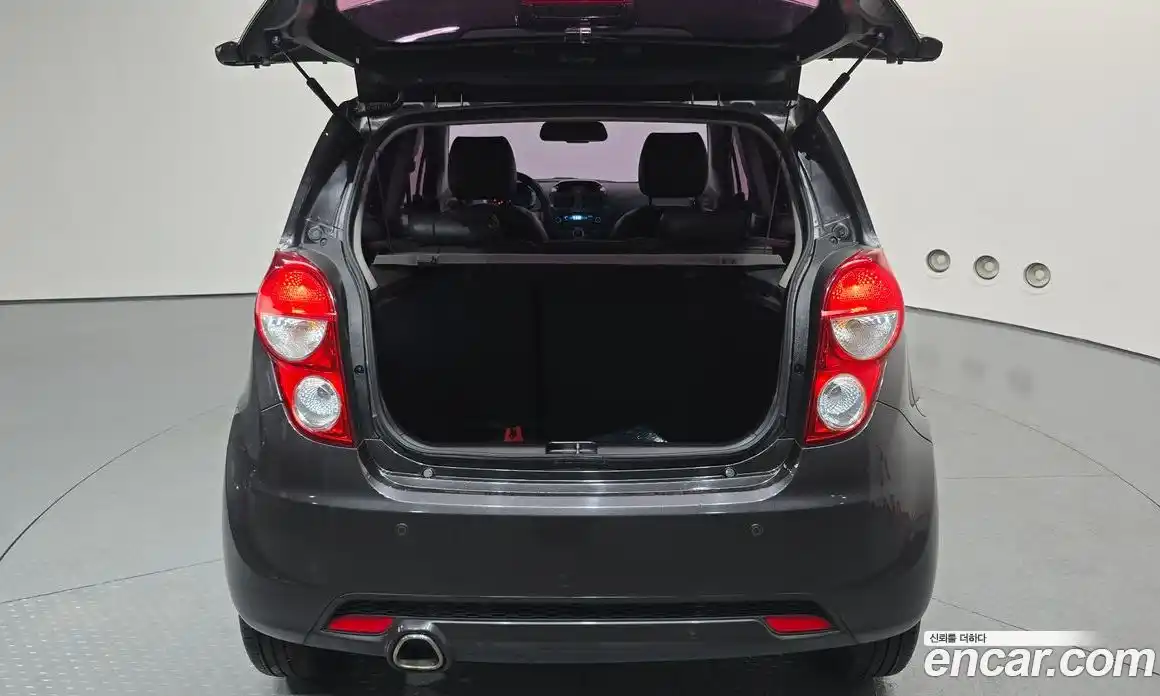 Chevrolet Spark 2015 1.0 механика, фото 26