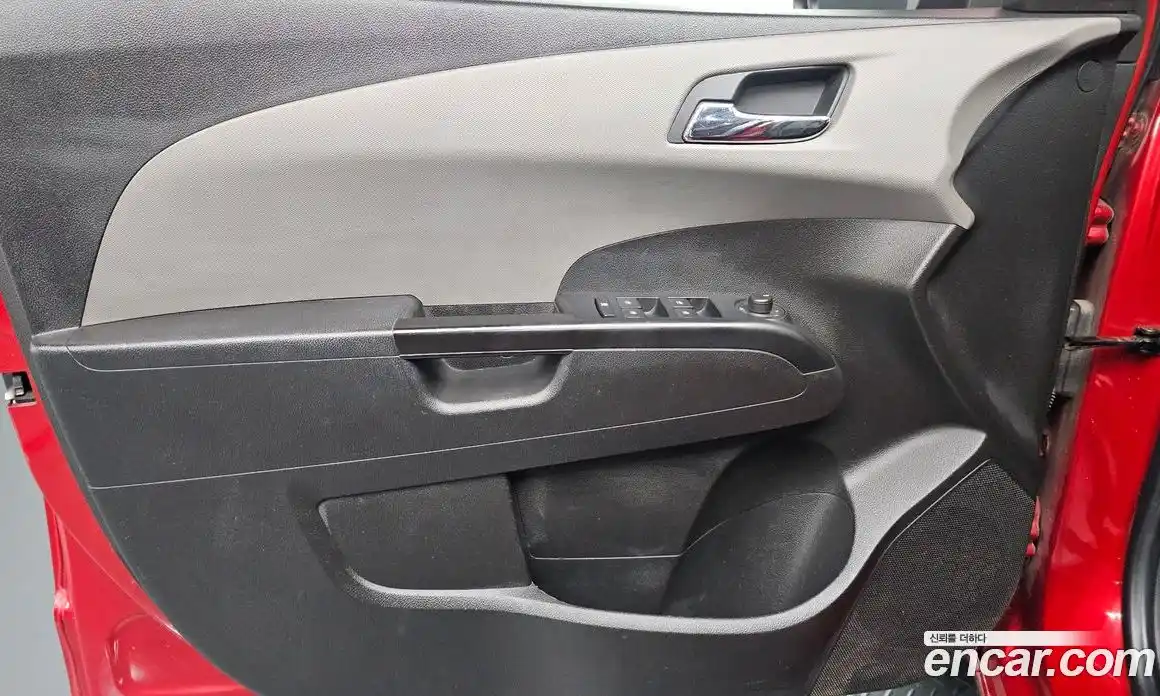 Chevrolet Aveo 2012 1.6 автомат (гидро), фото 14