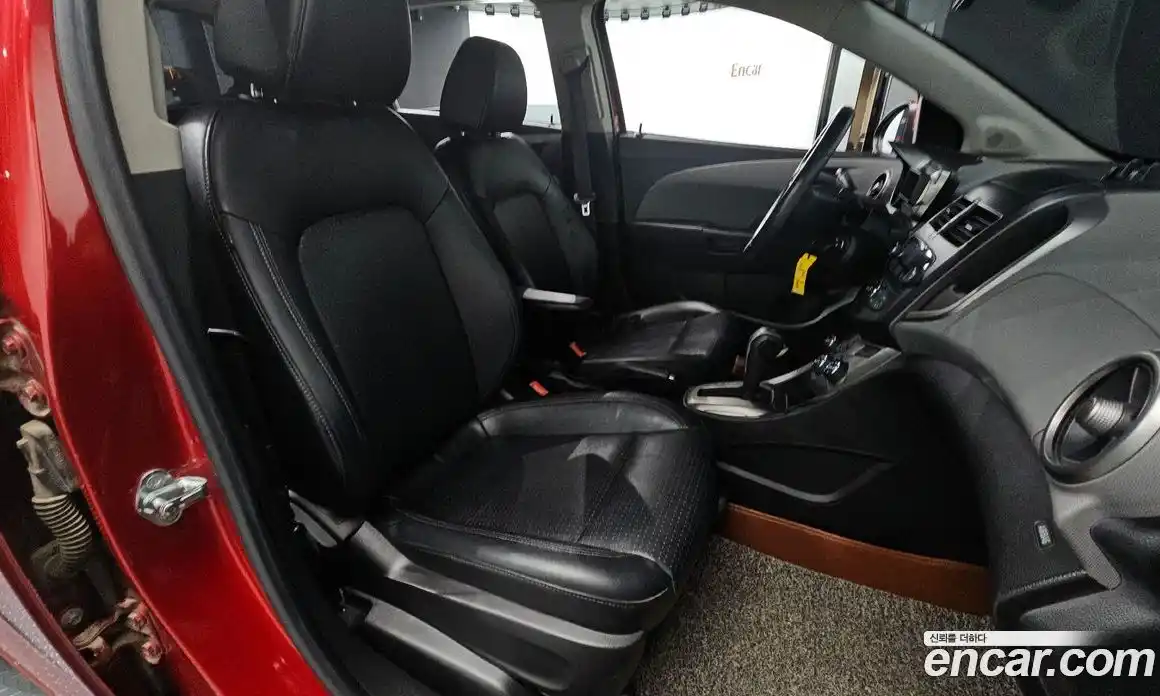 Chevrolet Aveo 2012 1.6 автомат (гидро), фото 16