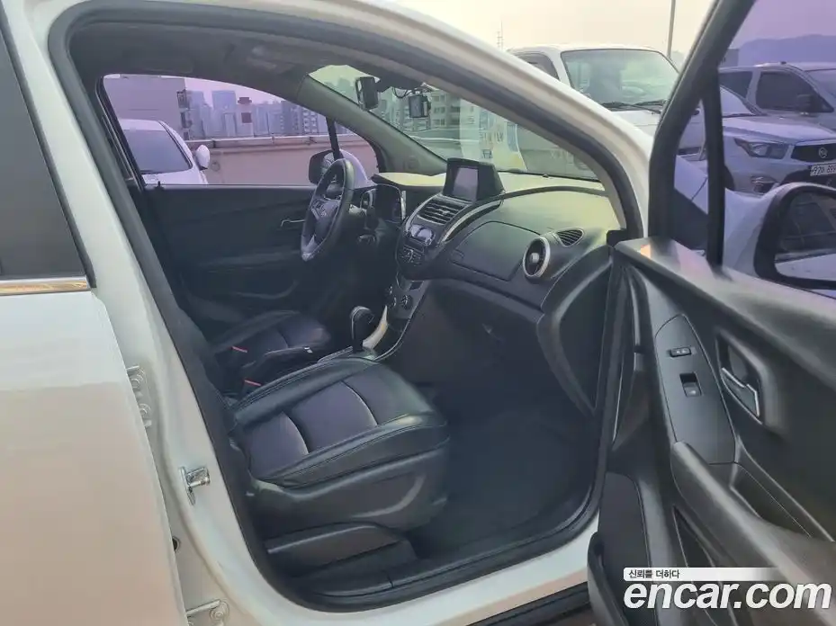 Chevrolet Trax 2015 1.4 автомат (гидро), фото 13