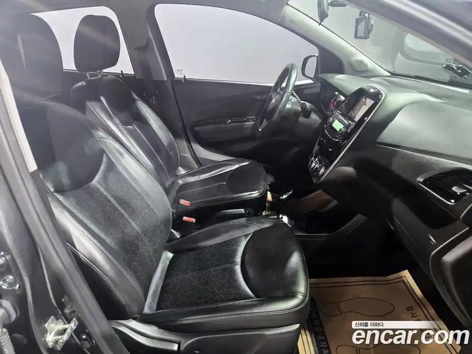 Chevrolet Spark 2016 1.0 автомат (гидро), фото 16
