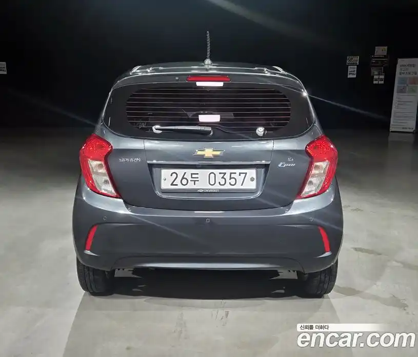 Chevrolet Spark 2016 1.0 автомат (гидро), фото 5