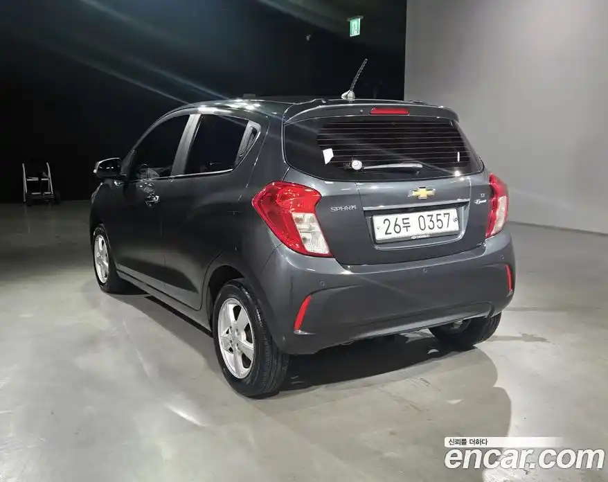 Chevrolet Spark 2016 1.0 автомат (гидро), фото 6