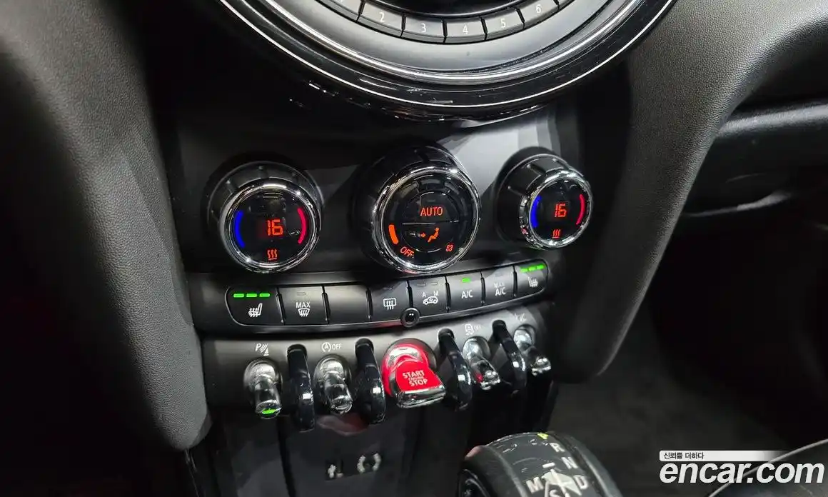 Mini Cooper 2015 2.0 автомат (гидро), фото 28
