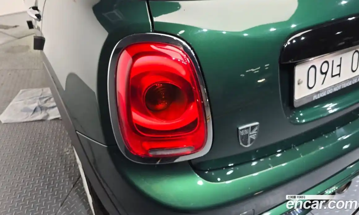 Mini Cooper 2015 2.0 автомат (гидро), фото 8