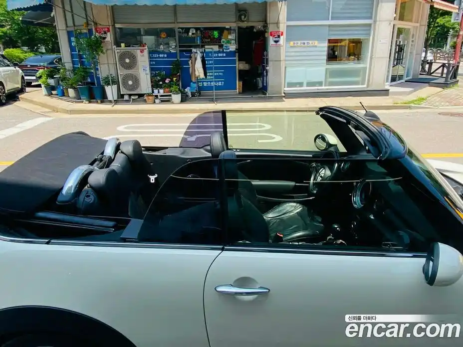 Mini Cooper Convertible 2011 1.6 автомат (гидро), фото 16