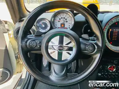 Mini Cooper Convertible 2011 1.6 автомат (гидро), миниатюра 6