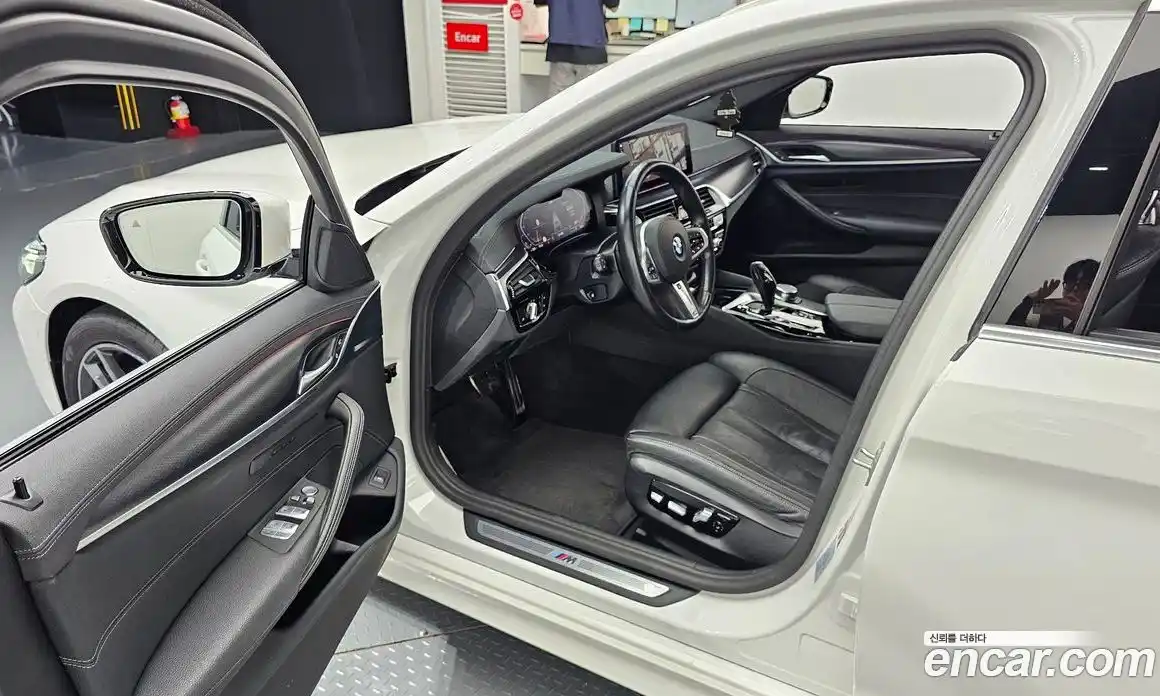 BMW 5 серия 2023 2.0 автомат (гидро), фото 13