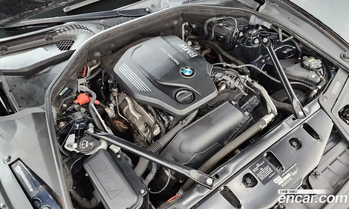 BMW 5 серия 2016 2.0 автомат (гидро), фото 6