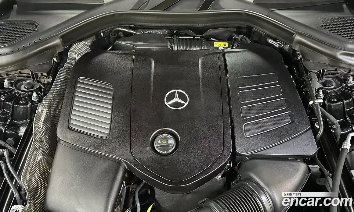 Mercedes-Benz GLC-Class 2024 2.0 гидро, фото 6 Mercedes-Benz GLC-Class 2024 2.0 гидро, фото 6
