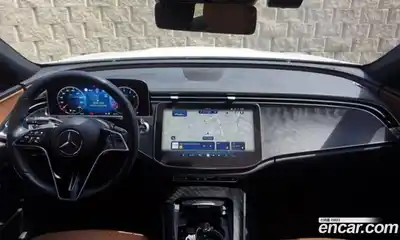Mercedes-Benz E-Class 2024 2.0 автомат (гидро), миниатюра 10