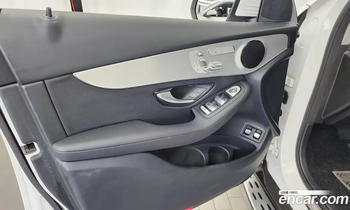 Mercedes-Benz GLC-Class 2019 2.0 гидро, фото 14 Mercedes-Benz GLC-Class 2019 2.0 гидро, фото 14