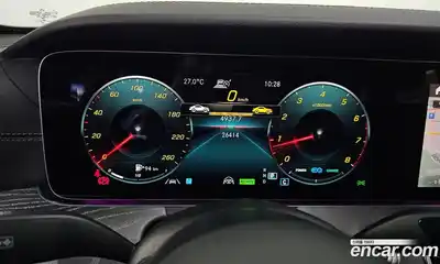 Mercedes-Benz E-Class 2022 2.0 автомат (гидро), миниатюра 11