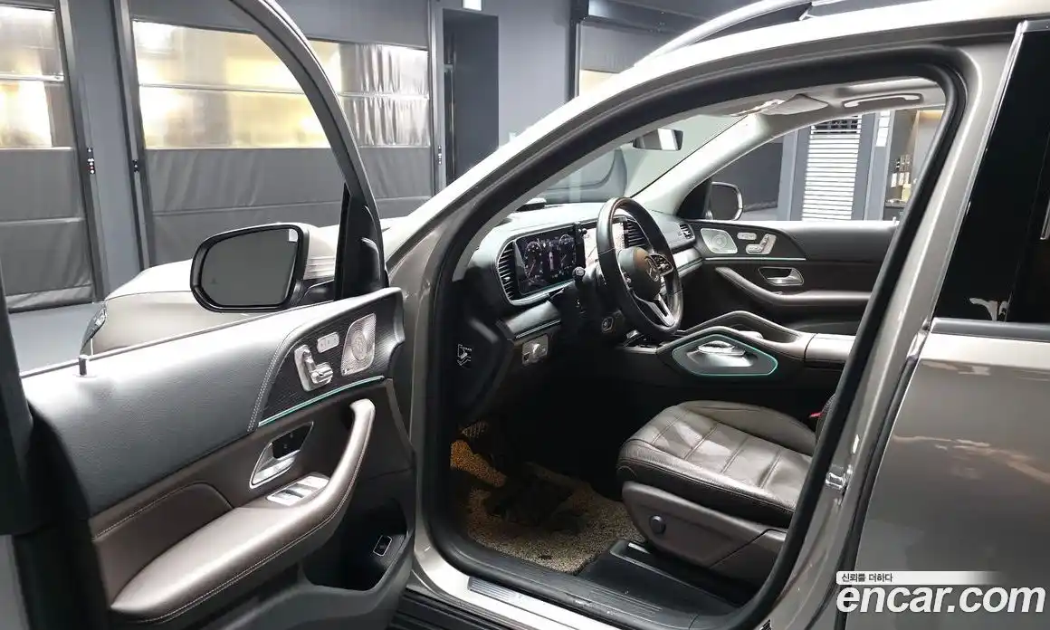Mercedes-Benz GLE-Class 2023 3.0 гидро, фото 10 Mercedes-Benz GLE-Class 2023 3.0 гидро, фото 10