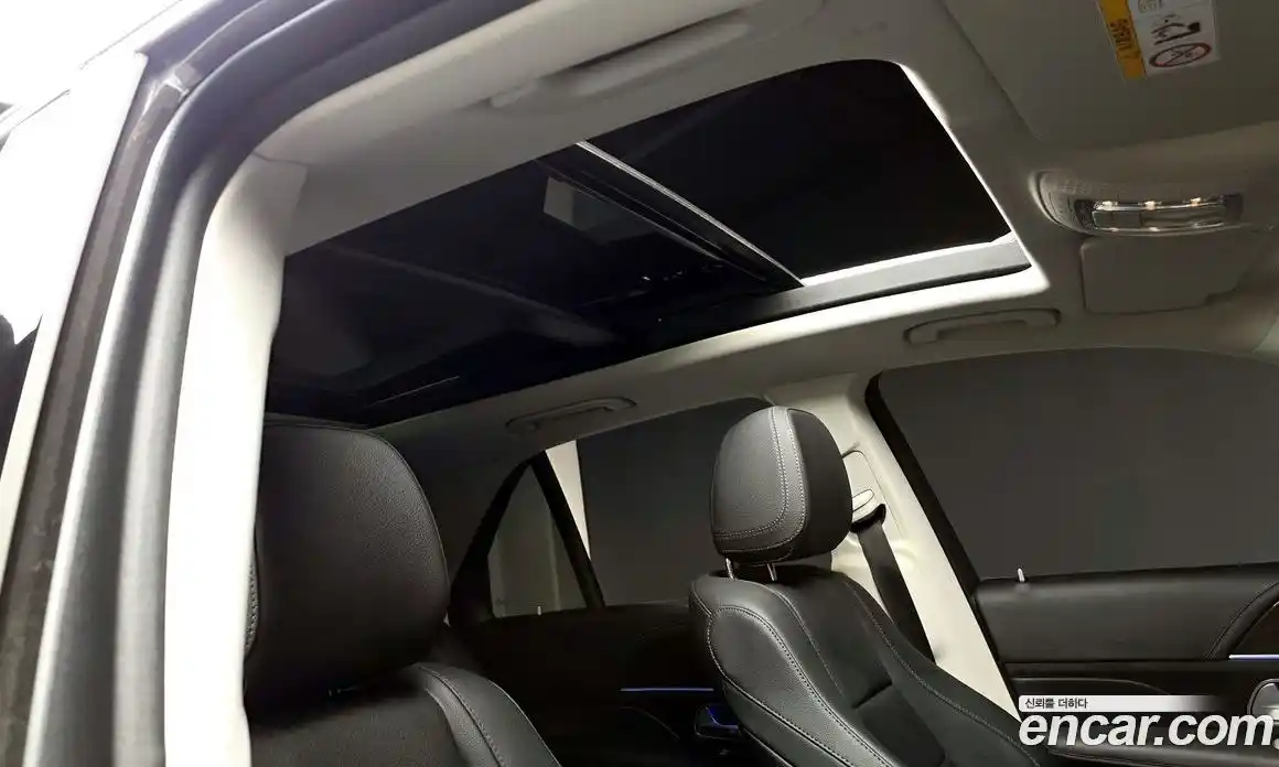 Mercedes-Benz GLE-Class 2022 2.0 гидро, фото 23