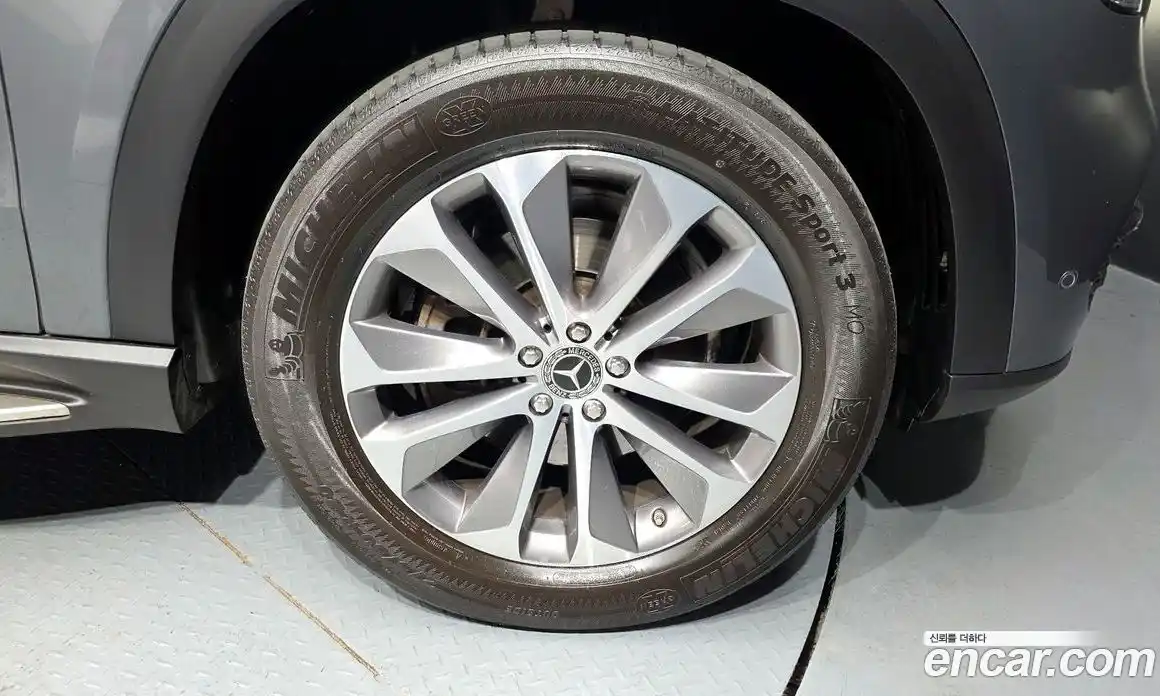 Mercedes-Benz GLE-Class 2022 2.0 гидро, фото 7