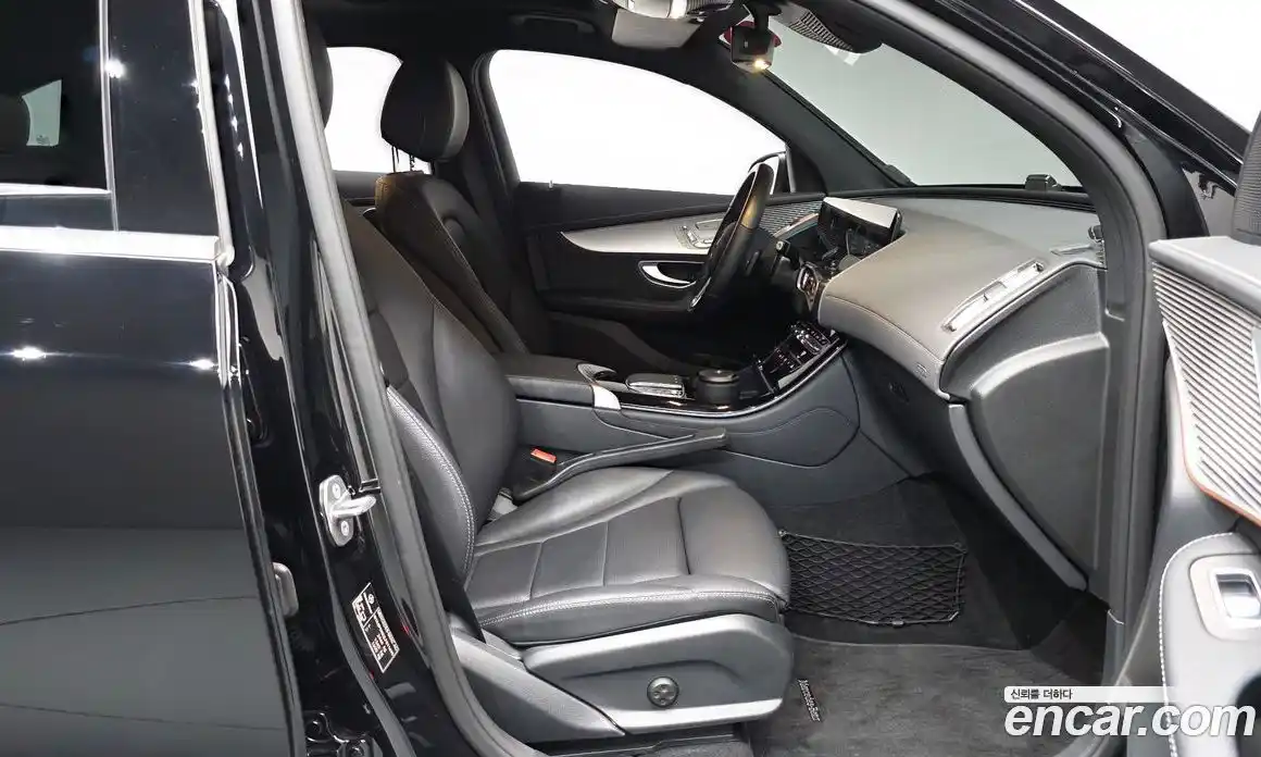 Mercedes-Benz EQC 2020 0.2 гидро, фото 15 Mercedes-Benz EQC 2020 0.2 гидро, фото 15