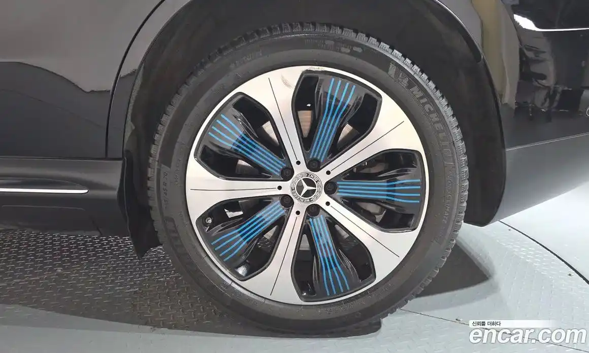 Mercedes-Benz EQC 2020 0.2 гидро, фото 6 Mercedes-Benz EQC 2020 0.2 гидро, фото 6