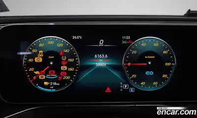 Mercedes-Benz EQC 2020 0.2 гидро, миниатюра 10 Mercedes-Benz EQC 2020 0.2 гидро, миниатюра 10