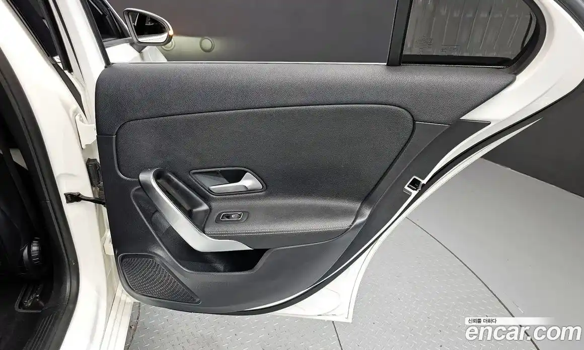 Mercedes-Benz A-Class 2020 2.0 гидро, фото 15 Mercedes-Benz A-Class 2020 2.0 гидро, фото 15