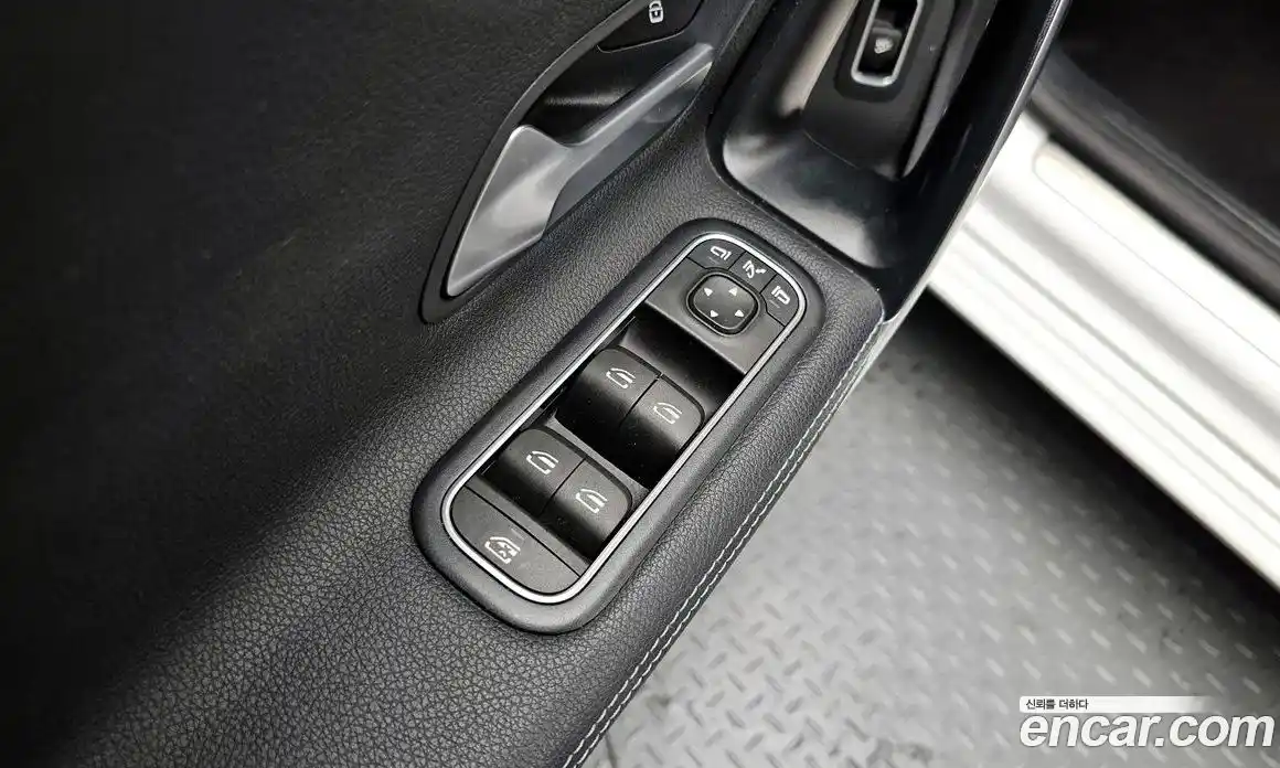 Mercedes-Benz A-Class 2020 2.0 гидро, фото 28 Mercedes-Benz A-Class 2020 2.0 гидро, фото 28