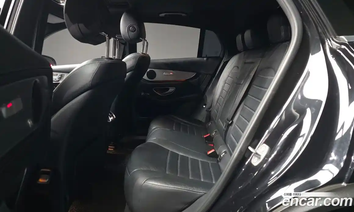 Mercedes-Benz GLC-Class 2018 2.1 гидро, фото 16 Mercedes-Benz GLC-Class 2018 2.1 гидро, фото 16