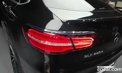 Mercedes-Benz GLC-Class 2018 2.1 гидро, миниатюра 9 Mercedes-Benz GLC-Class 2018 2.1 гидро, миниатюра 9